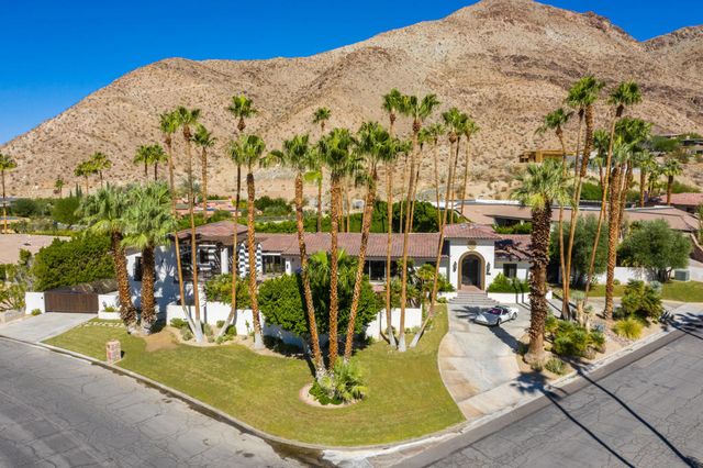 3330 Andreas Hills Drive, Palm Springs, CA 92264