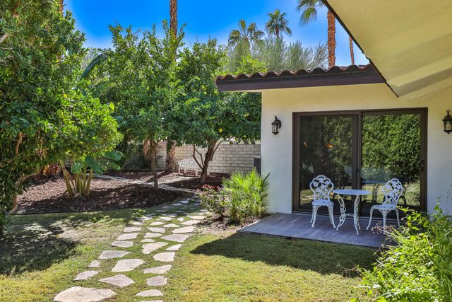 3330 Andreas Hills Drive, Palm Springs, CA 92264