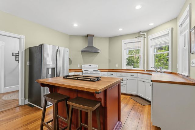 59-61 Belknap Street, Dover, NH 03820