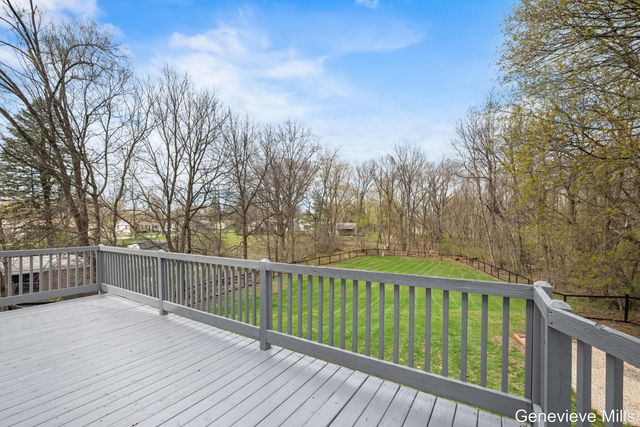 816 W Montcalm Street, Greenville, MI 48838