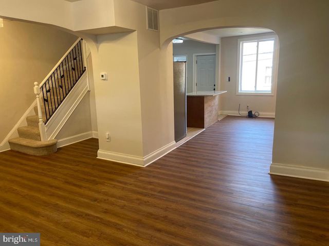 1216 BONAPARTE AVE, Baltimore, MD 21218