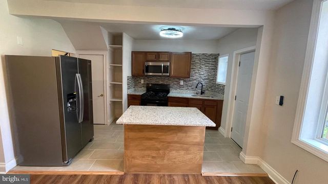 1216 BONAPARTE AVE, Baltimore, MD 21218