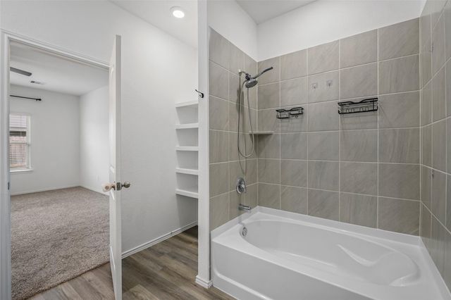 1103 Juniper Vista Dr, Houston, TX 77090