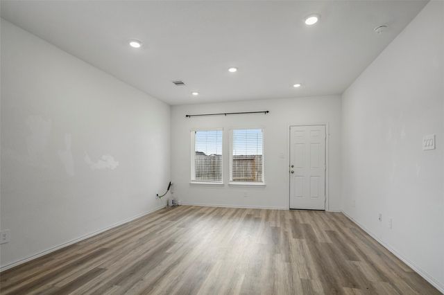 1103 Juniper Vista Dr, Houston, TX 77090