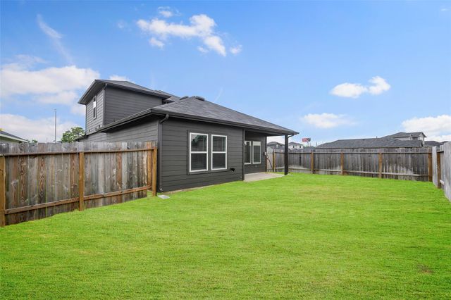 1103 Juniper Vista Dr, Houston, TX 77090