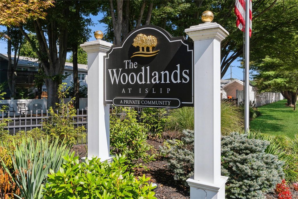 74 Finch Lane 74, Islip, NY 11751