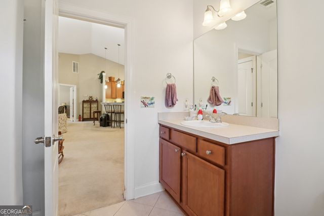 1502 Commonwealth Circle, Newnan, GA 30263