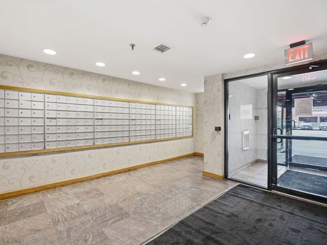 3920 Mystic Valley Pkwy 423, Medford, MA 02155