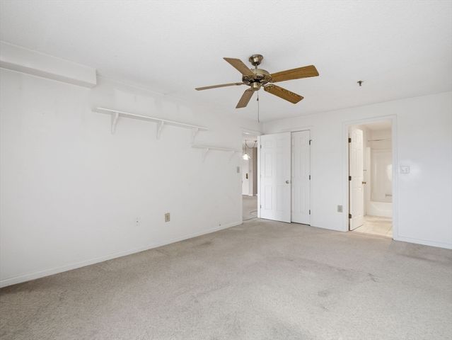 3920 Mystic Valley Pkwy 423, Medford, MA 02155