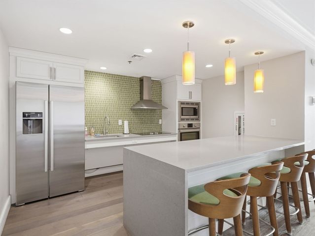 3920 Mystic Valley Pkwy 423, Medford, MA 02155