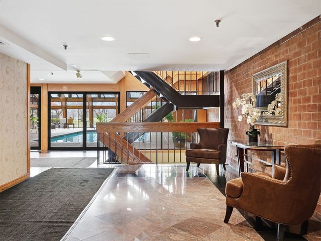 3920 Mystic Valley Pkwy 423, Medford, MA 02155