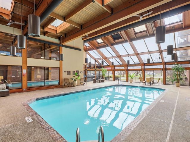 3920 Mystic Valley Pkwy 423, Medford, MA 02155