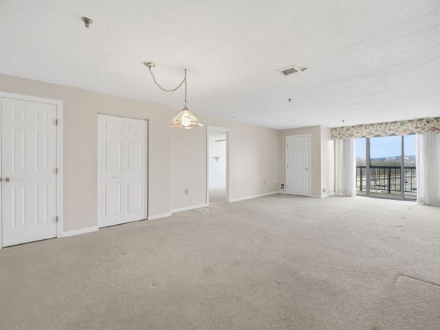 3920 Mystic Valley Pkwy 423, Medford, MA 02155