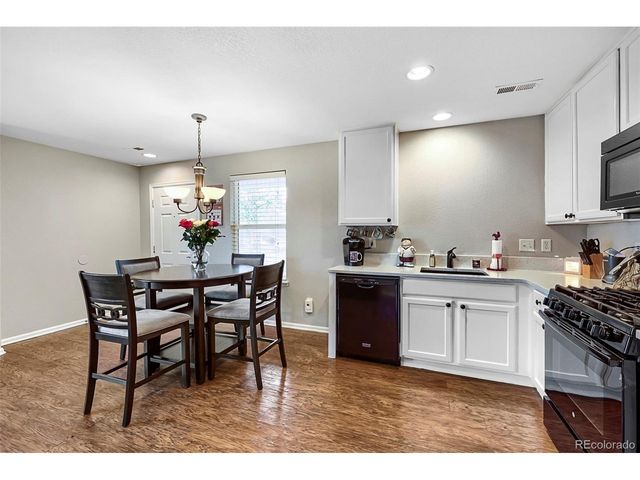 7846 S Kittredge Cir, Englewood, CO 80112