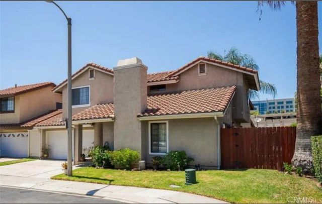 2373 Lily Court, Corona, CA 92879
