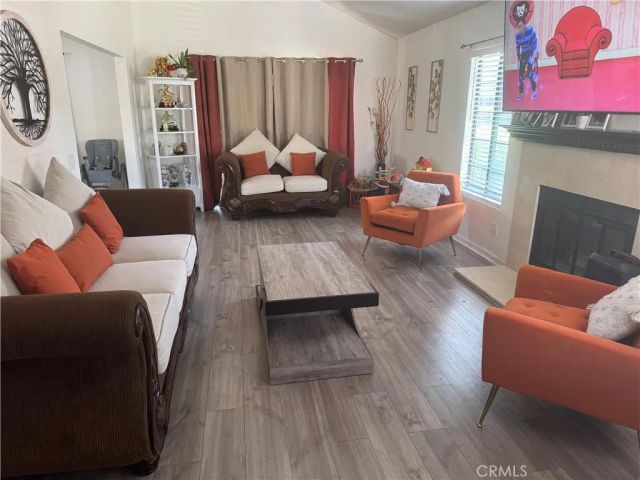 2373 Lily Court, Corona, CA 92879