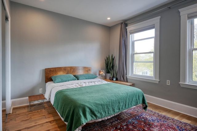 52 Burnham St 3, Belmont, MA 02478