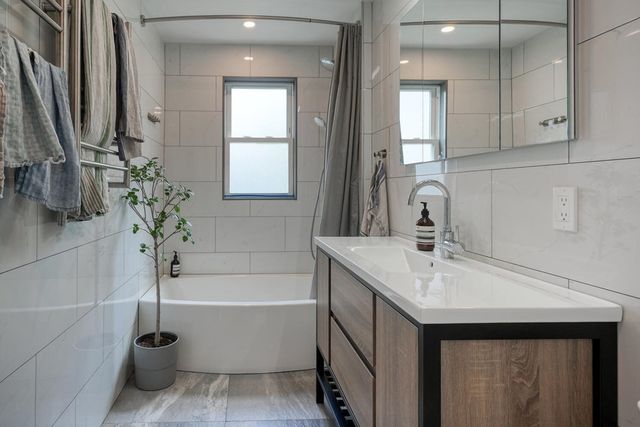 52 Burnham St 3, Belmont, MA 02478