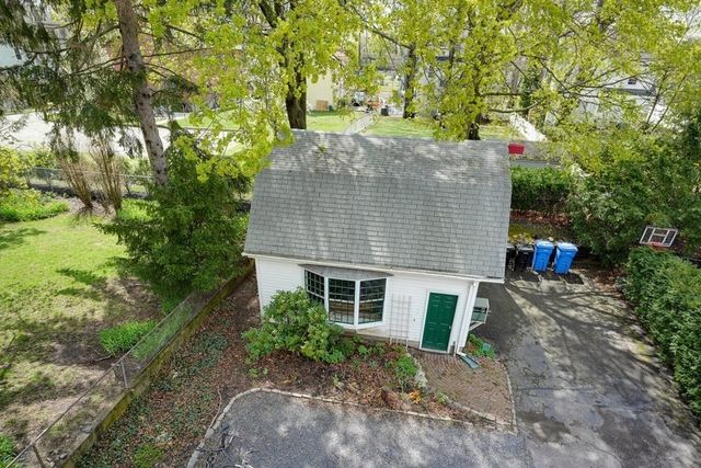 52 Burnham St 3, Belmont, MA 02478