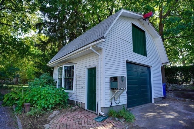 52 Burnham St 3, Belmont, MA 02478