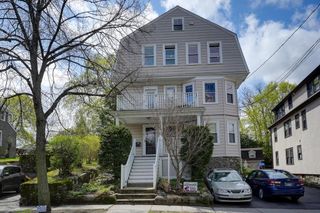 52 Burnham St 3, Belmont, MA 02478