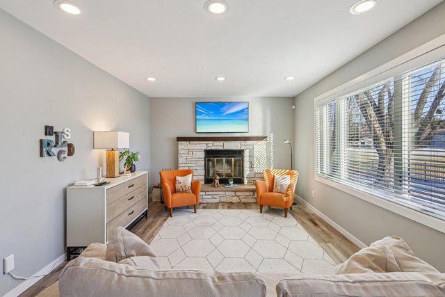 820 Spahn Drive, Waunakee, WI 53597