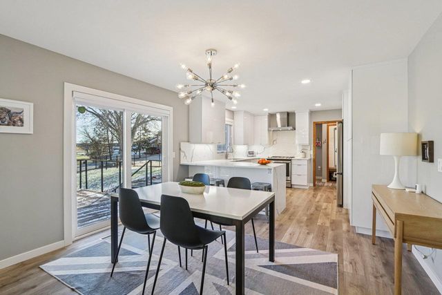 820 Spahn Drive, Waunakee, WI 53597