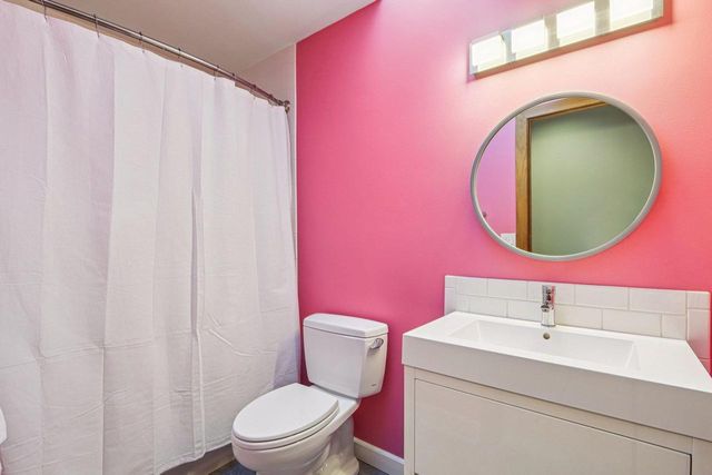 820 Spahn Drive, Waunakee, WI 53597