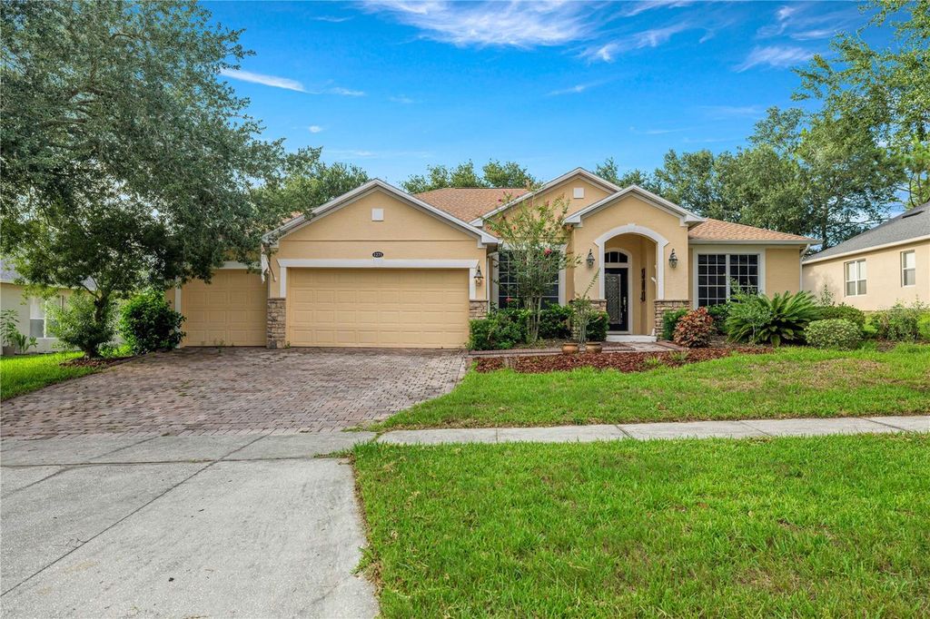 1271 LATTIMORE DRIVE, Clermont, FL 34711
