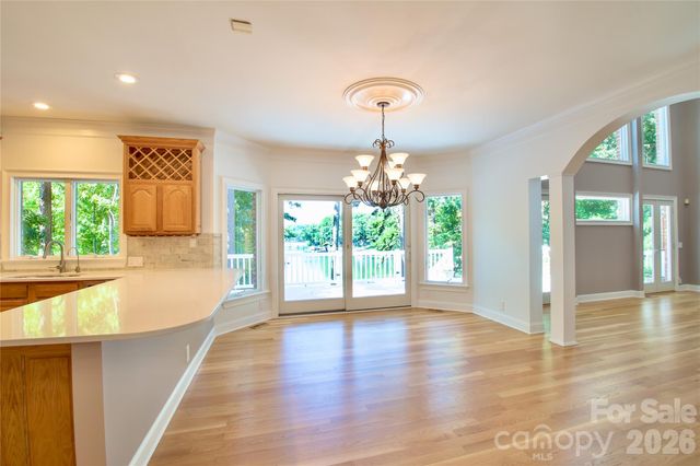 140 Holt Lane, Mooresville, NC 28117