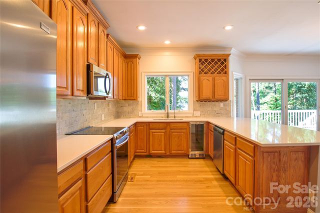 140 Holt Lane, Mooresville, NC 28117