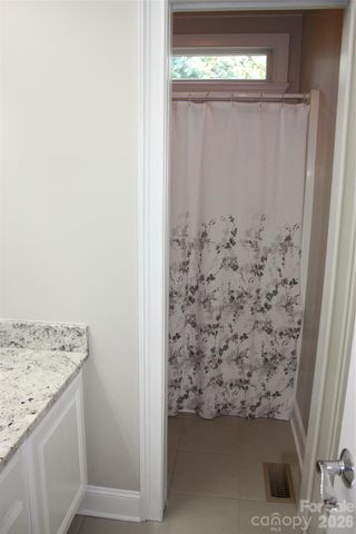 140 Holt Lane, Mooresville, NC 28117