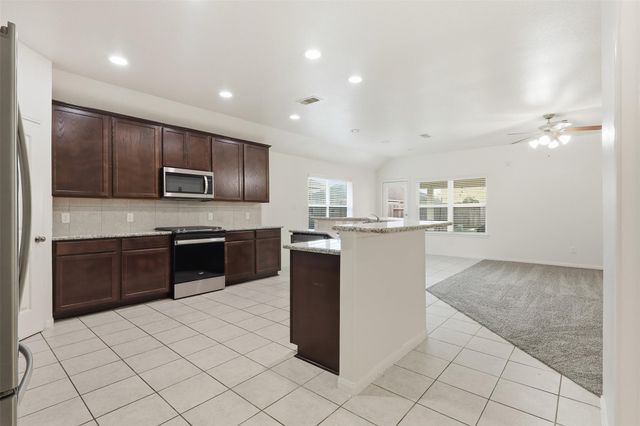 13214 Versace Dr Drive, Houston, TX 77044