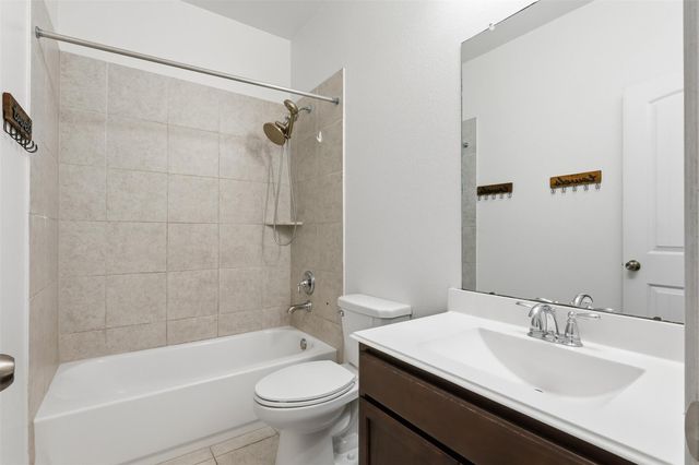 13214 Versace Dr Drive, Houston, TX 77044