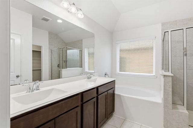 13214 Versace Dr Drive, Houston, TX 77044