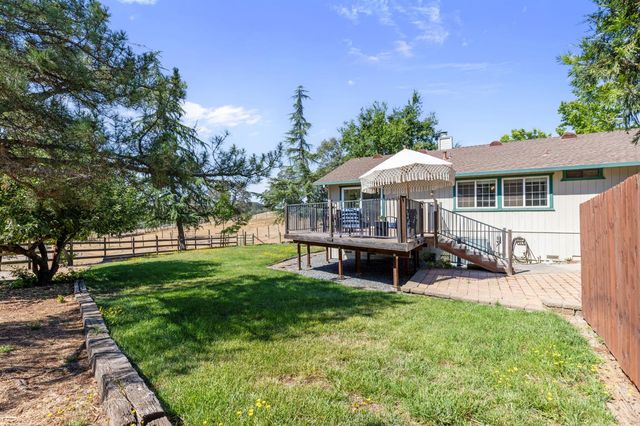 1531 Gamblers Ct, Cool, CA 95614