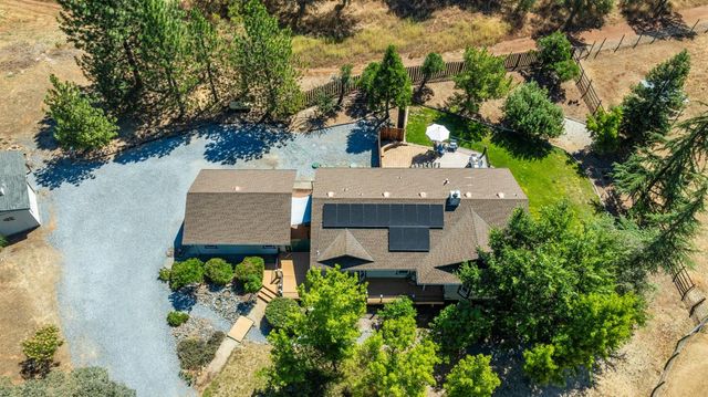 1531 Gamblers Ct, Cool, CA 95614