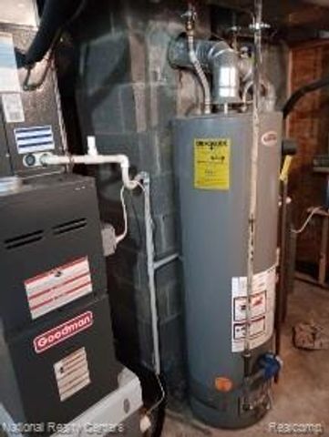 15828 Winston, Redford, MI 48239