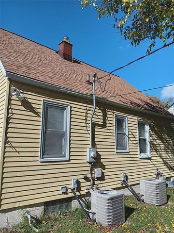 15828 Winston, Redford, MI 48239