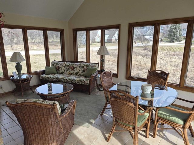 2839 Cambridge Court, Janesville, WI 53548