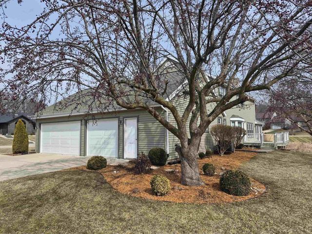 2839 Cambridge Court, Janesville, WI 53548