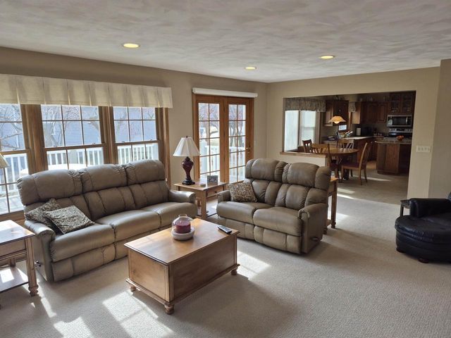 2839 Cambridge Court, Janesville, WI 53548