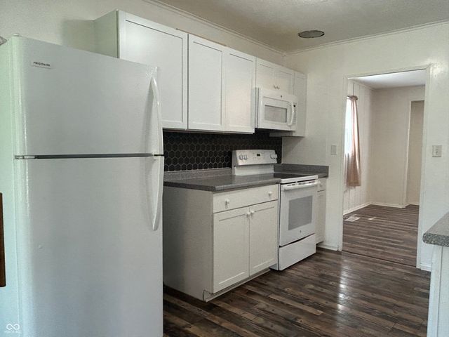 515 S Broadway Street, Pendleton, IN 46064
