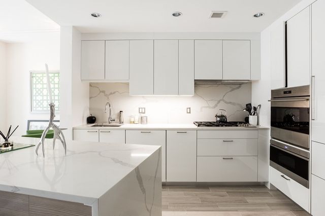 580 Washington St 1214, Boston, MA 02111