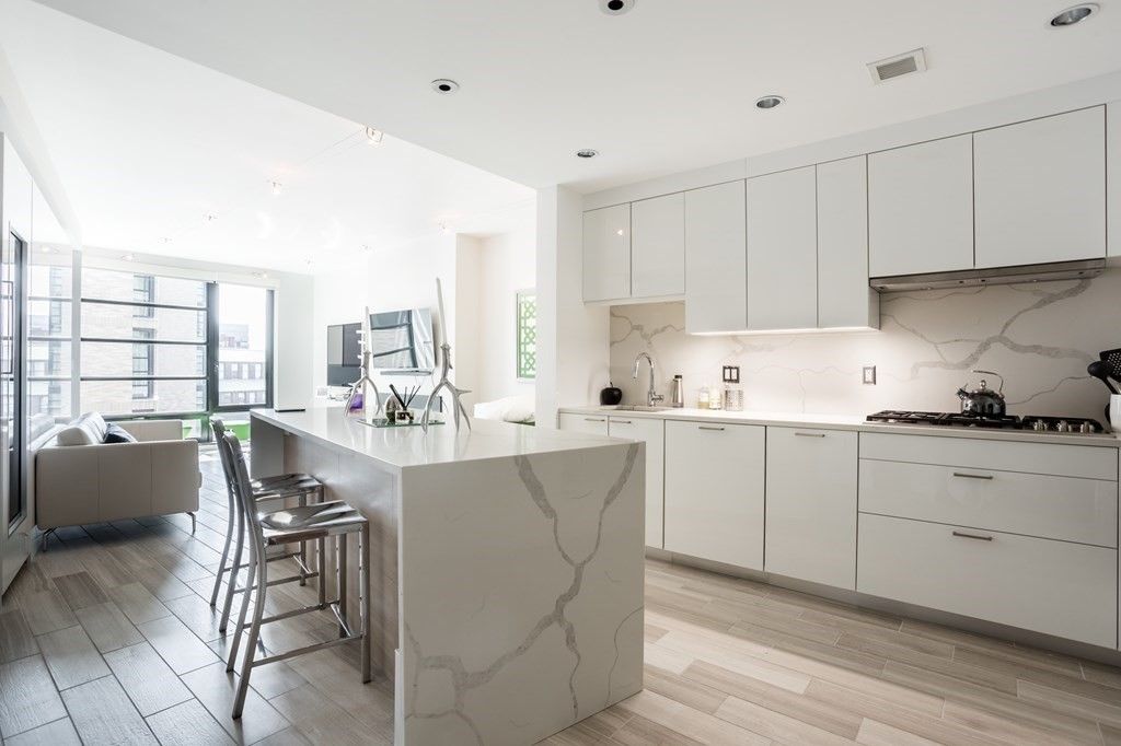 580 Washington St 1214, Boston, MA 02111