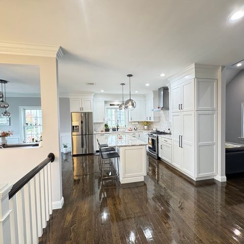 259 Oakwood Ave, Revere, MA 02151