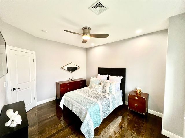 259 Oakwood Ave, Revere, MA 02151
