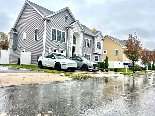 259 Oakwood Ave, Revere, MA 02151