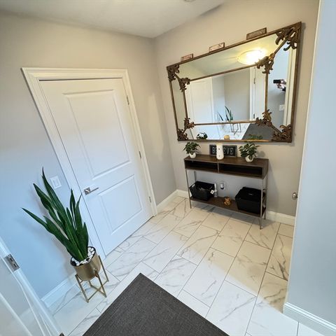 259 Oakwood Ave, Revere, MA 02151