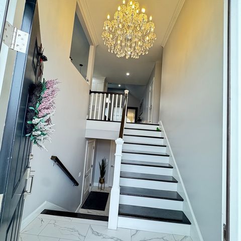 259 Oakwood Ave, Revere, MA 02151